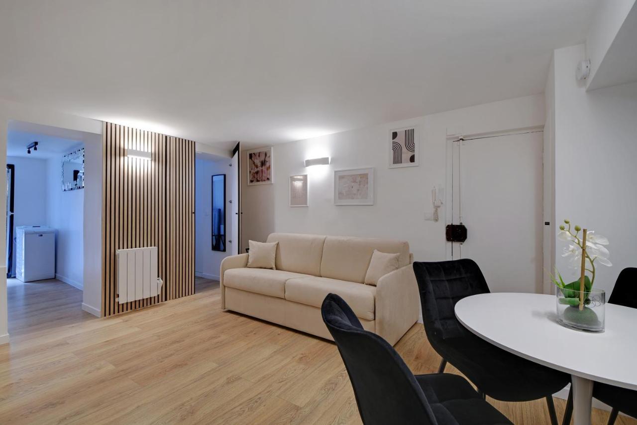 Appartement CMG Palais Royal / Musée du Louvre à Paris Extérieur photo