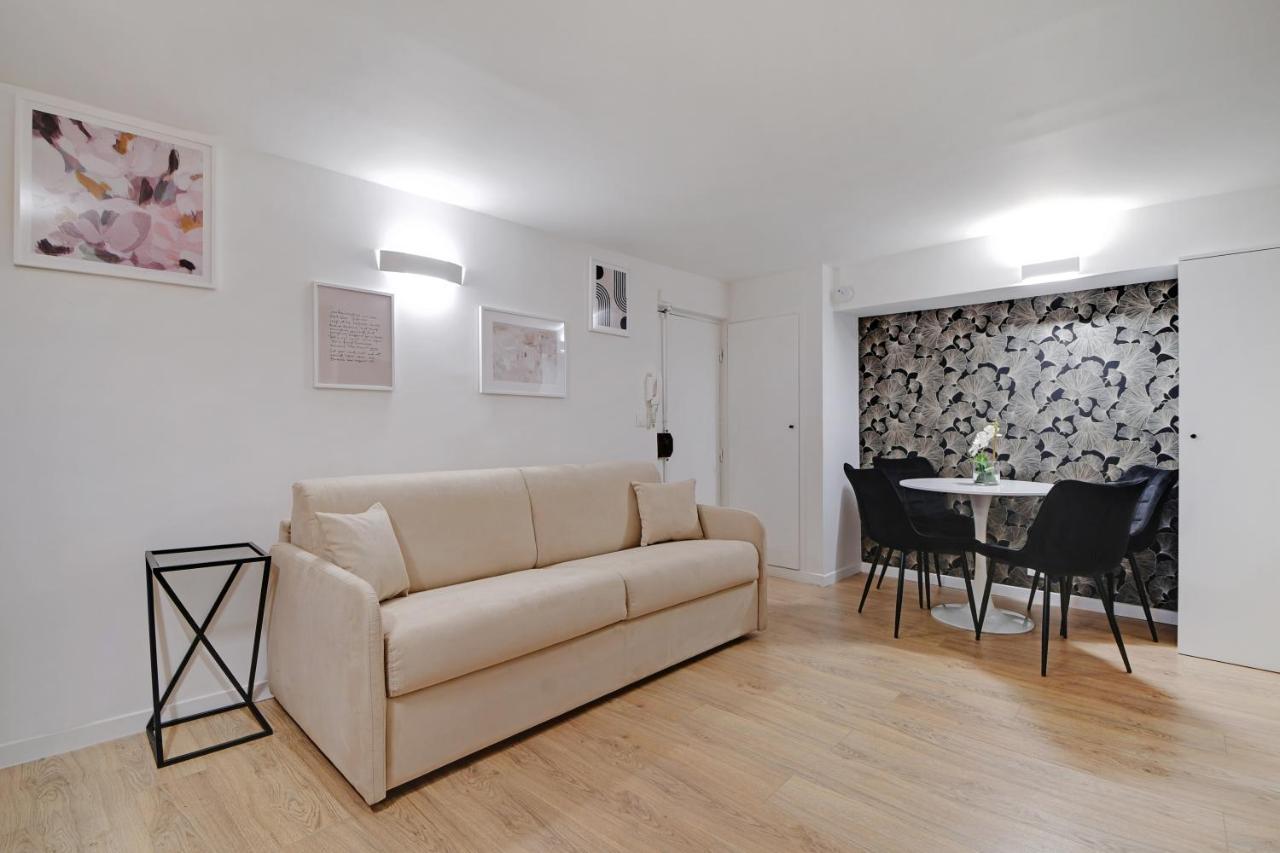 Appartement CMG Palais Royal / Musée du Louvre à Paris Extérieur photo